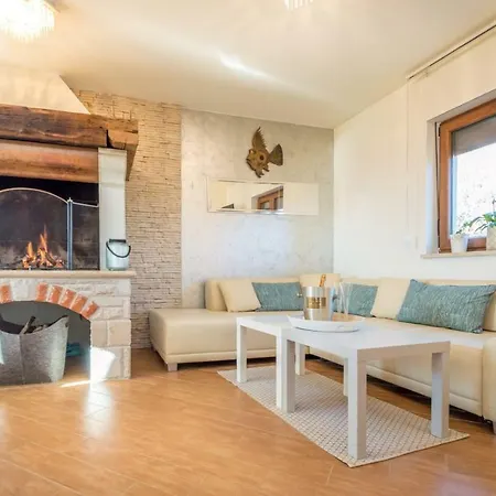 Casa Manera Villa Sarici (Istria)